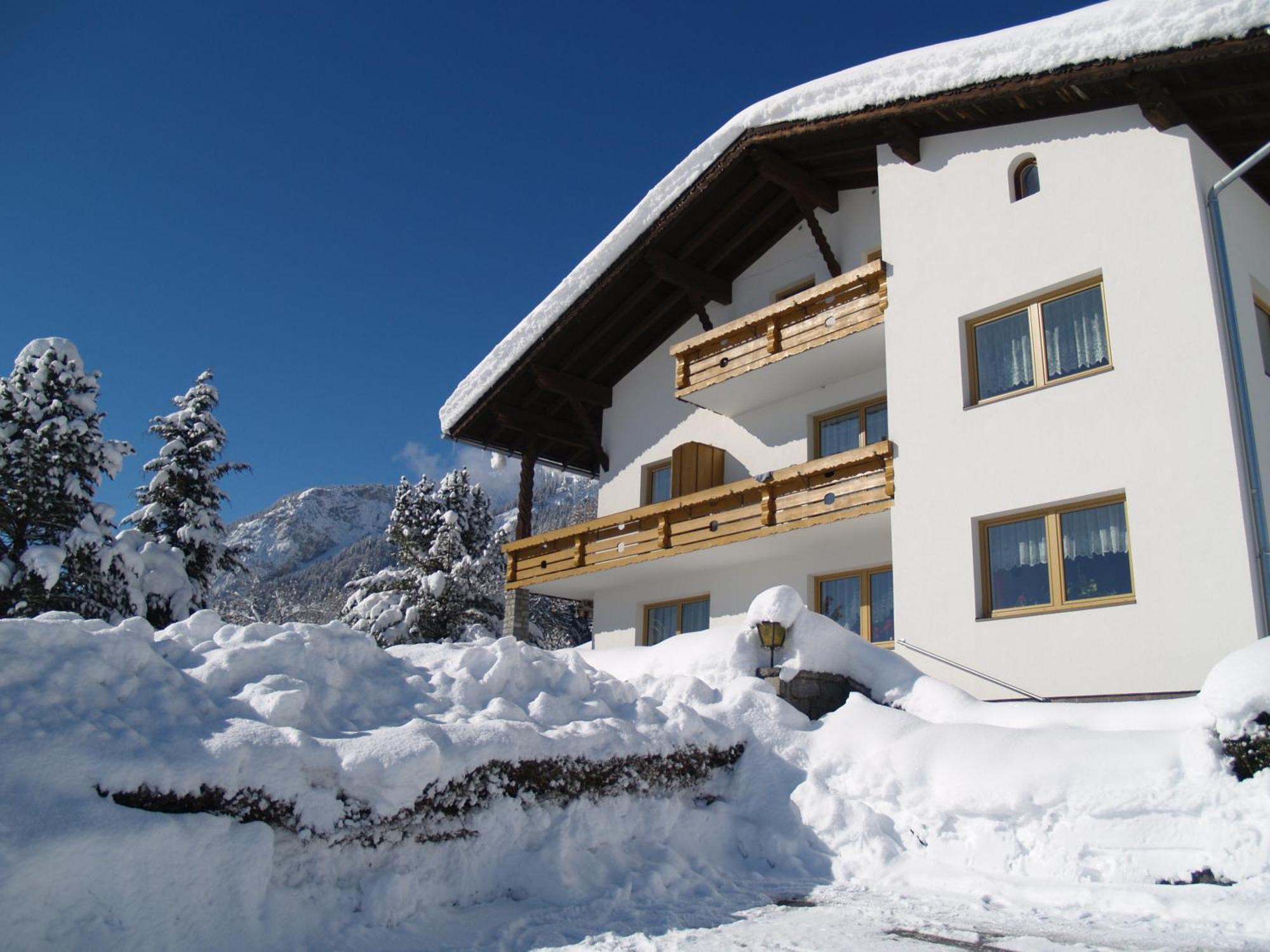 Pension Talblick In Waengle Bei Reutte Bagian luar foto