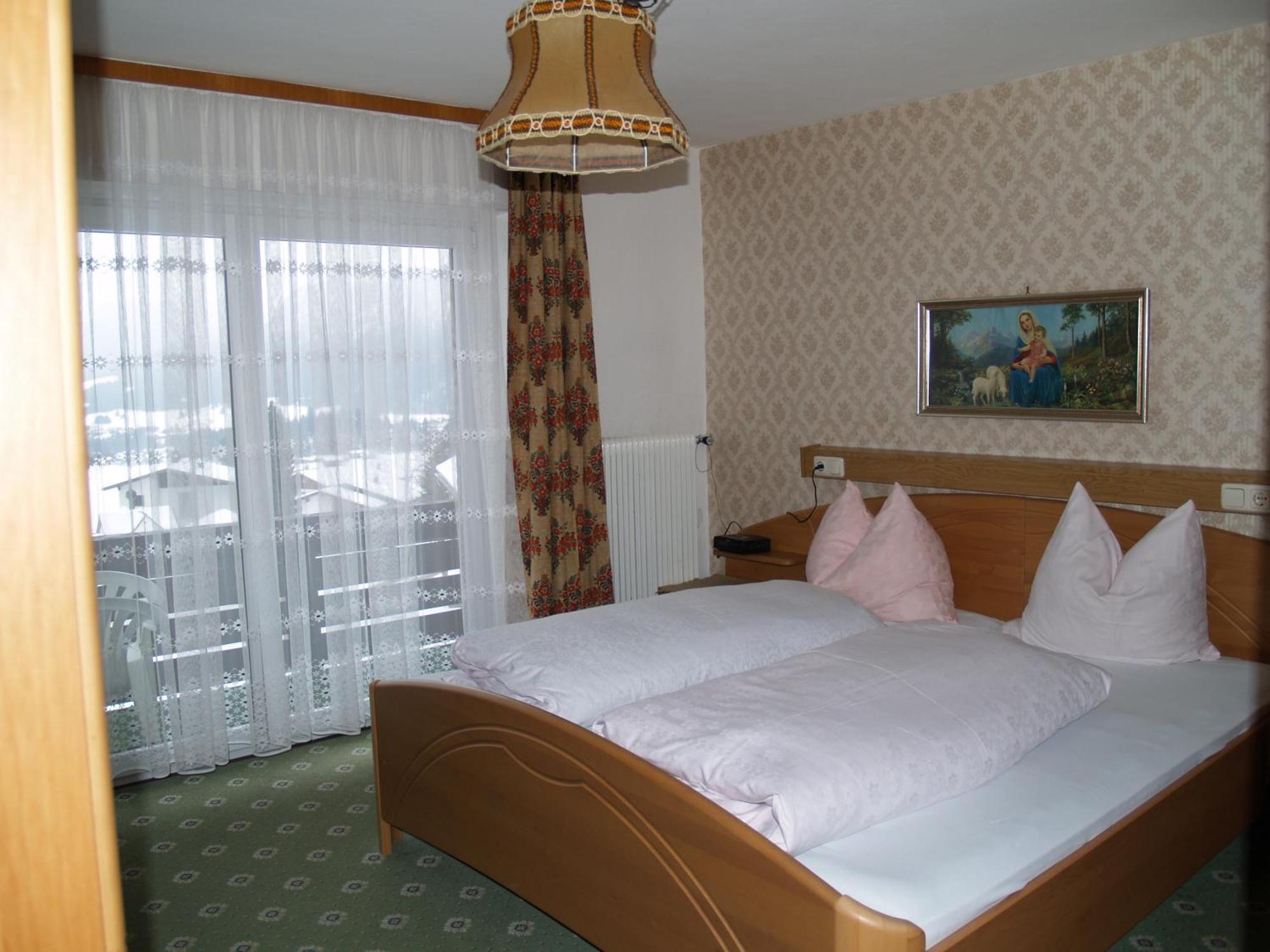 Pension Talblick In Waengle Bei Reutte Ruang foto