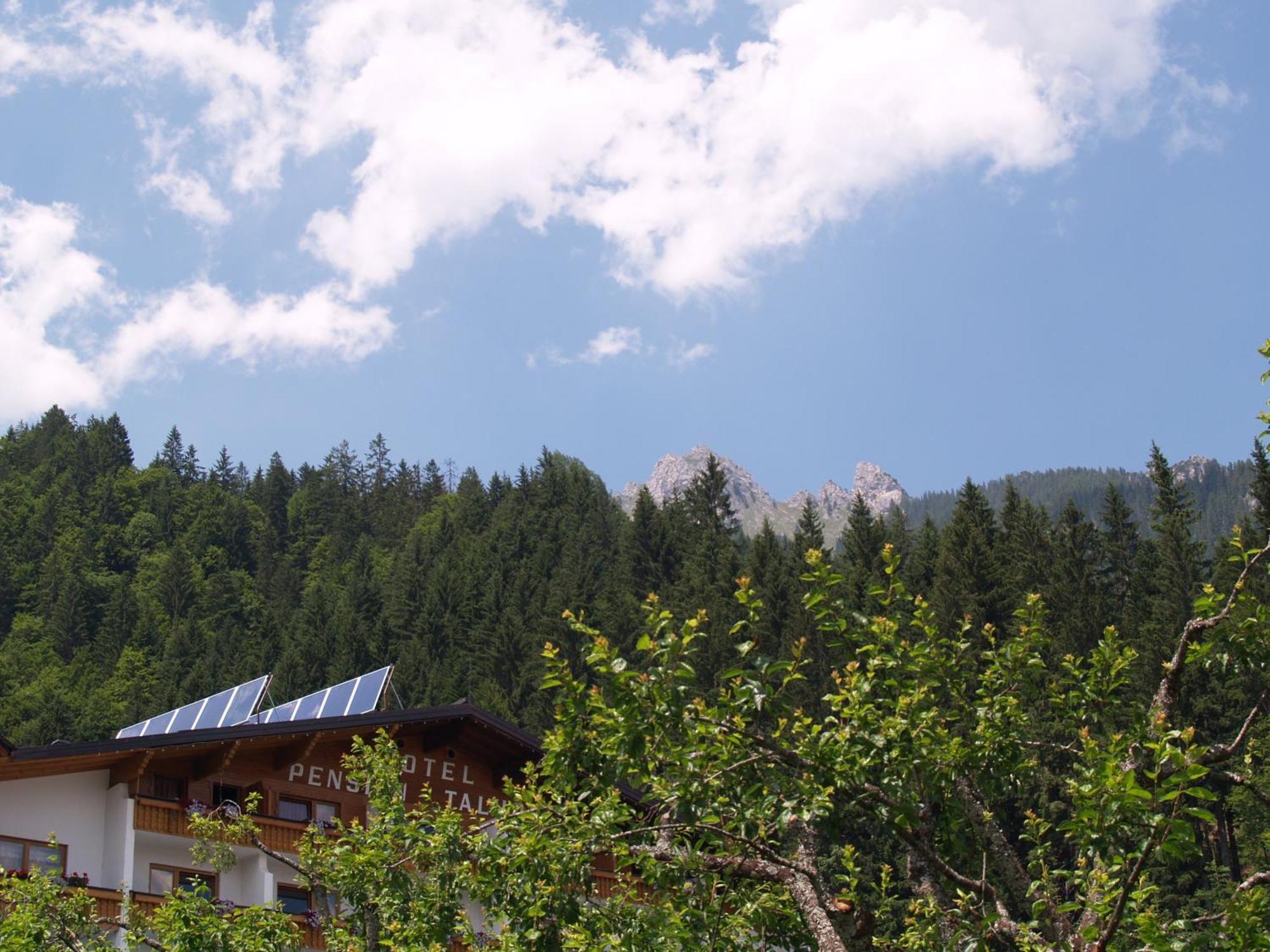 Pension Talblick In Waengle Bei Reutte Bagian luar foto